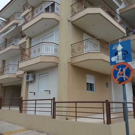 Jordan'S 2Nd Appartment At Nea Michaniona Exterior foto